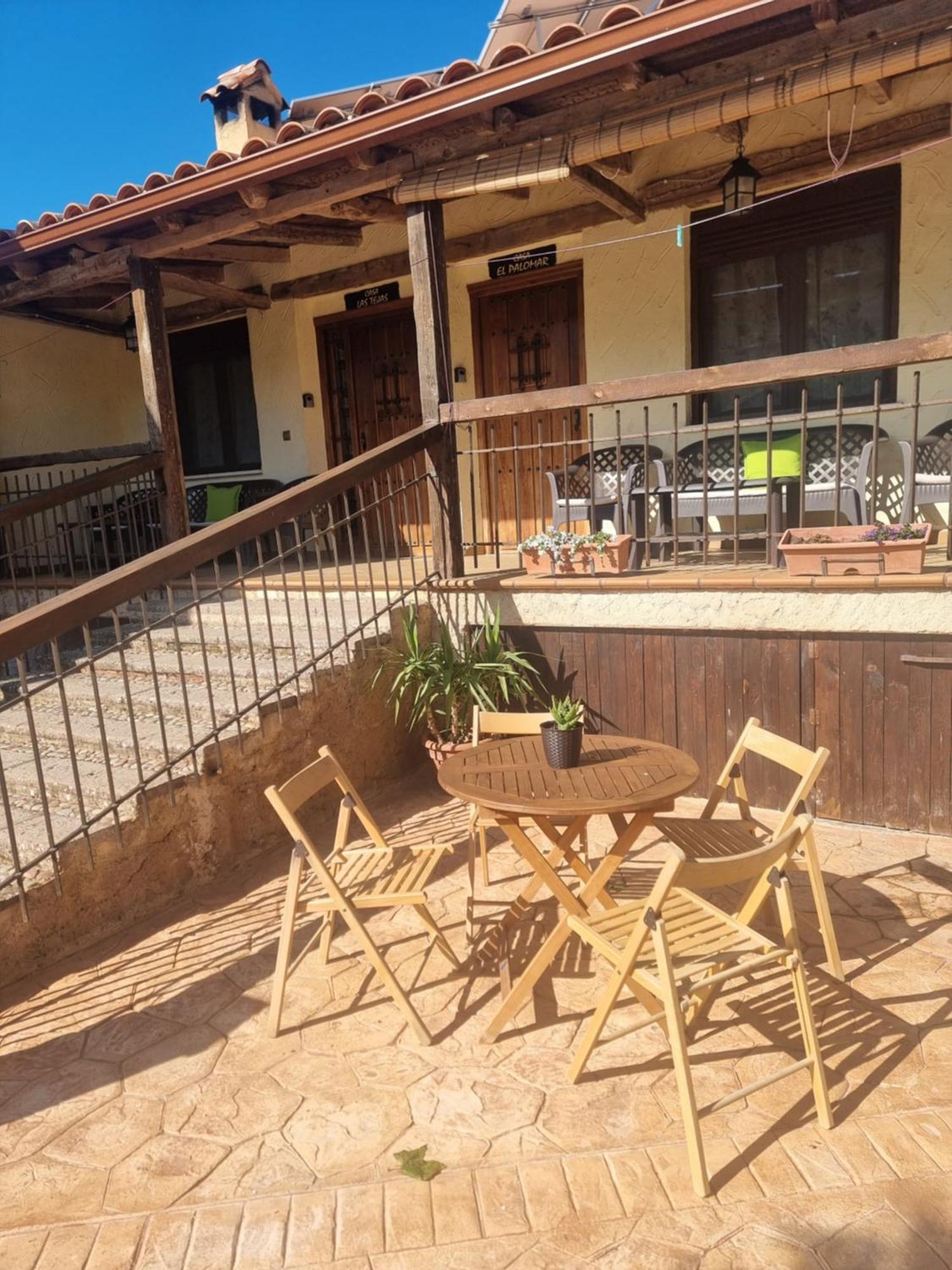 La Aldea Pension Alcaraz Buitenkant foto