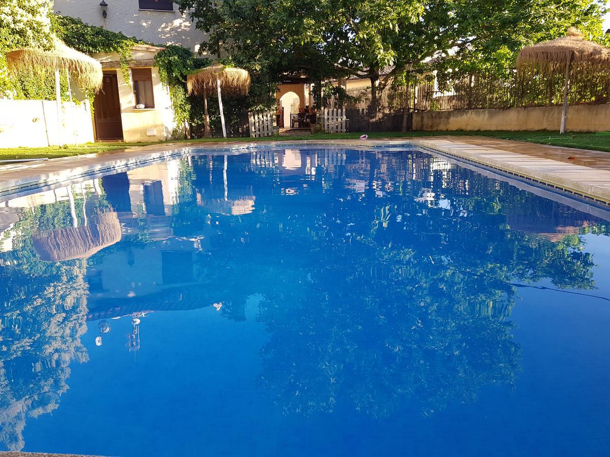 La Aldea Pension Alcaraz Buitenkant foto